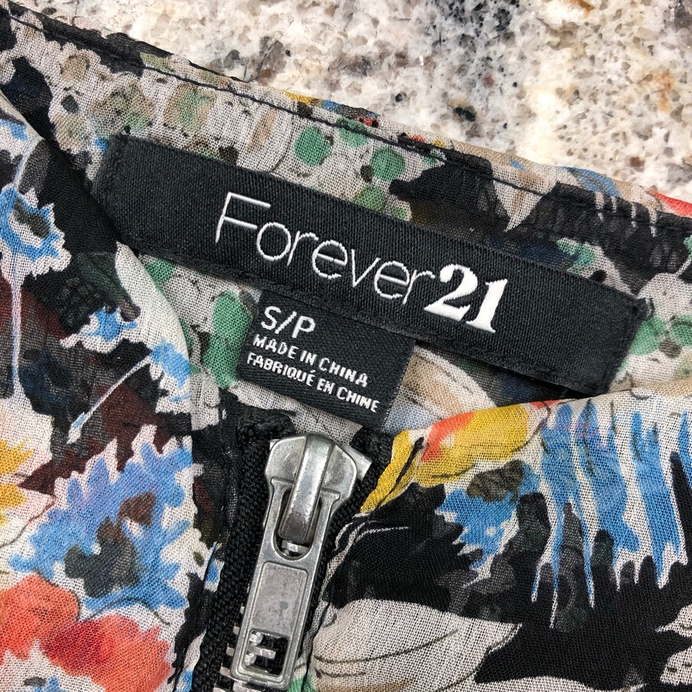 Forever 21 Ruffled Zip-Front Tank Top - Picture 4 of 4